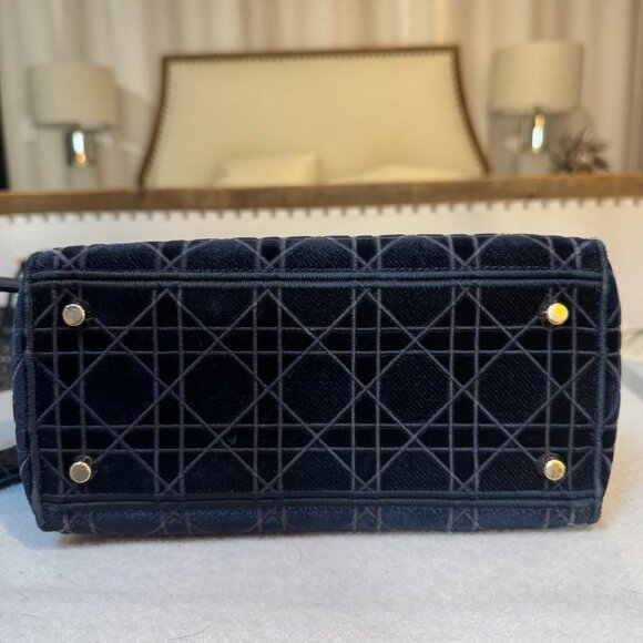 Christian Lady Dior Bag with Strap - Picture 11 of 16